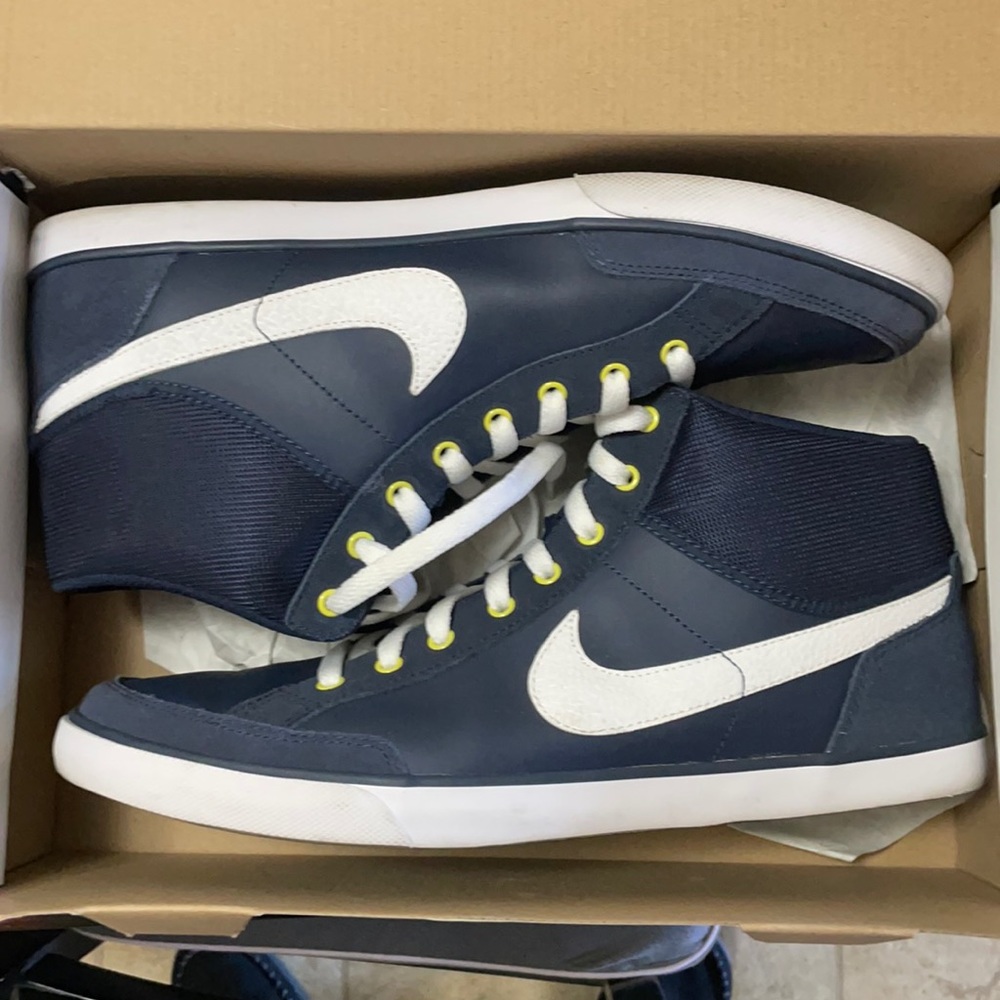 Nike high tops